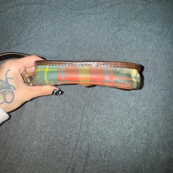 Dooney & Bourke Ivory and Dark Brown Wristlet - Picture 6 of 10